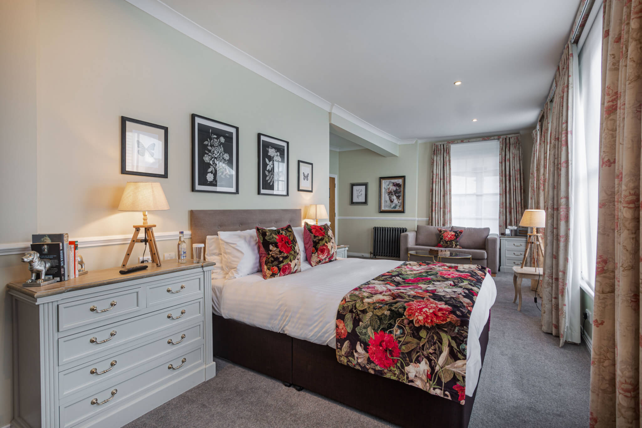 Deluxe Double Room Hotel Romsey 8 scaled