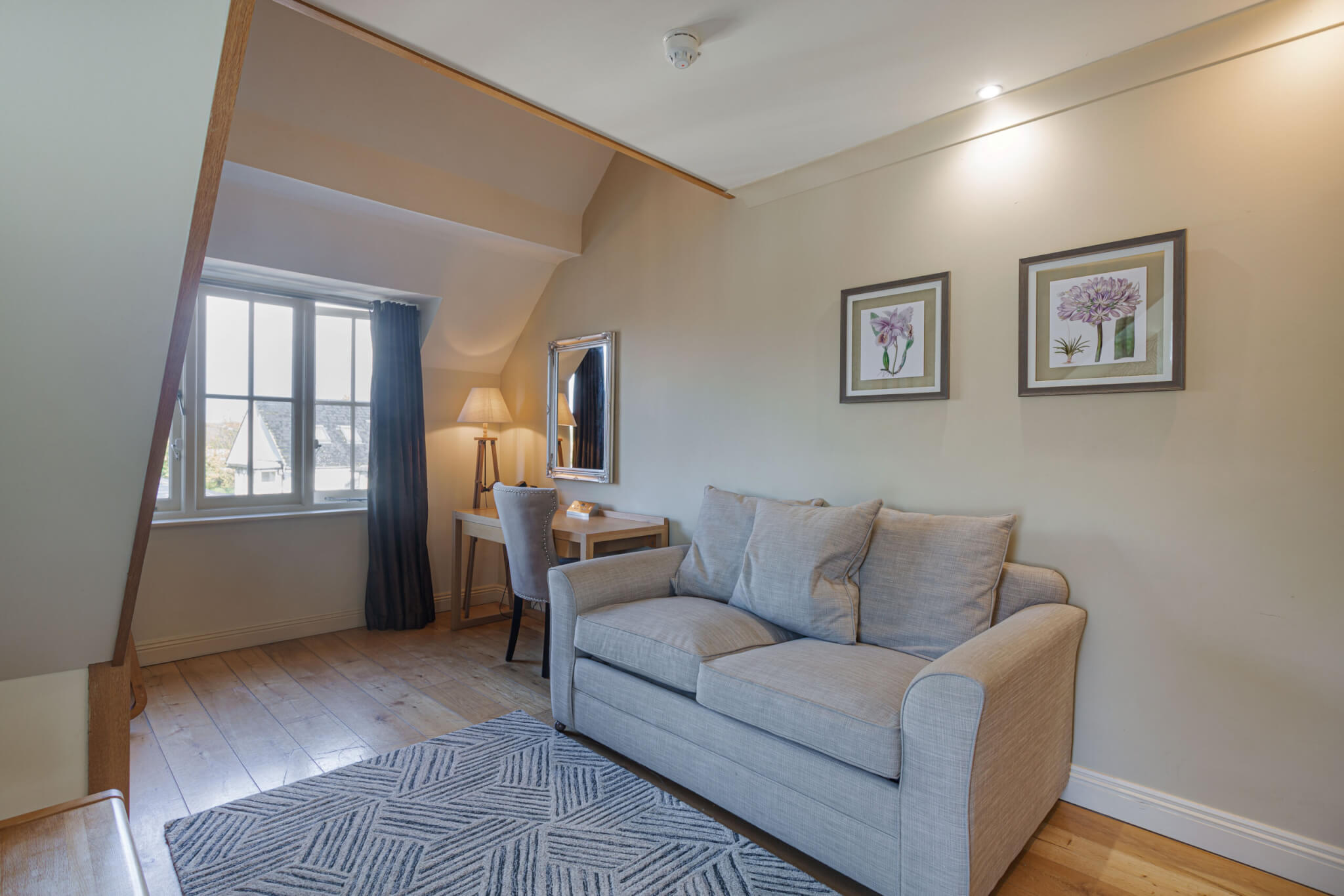 Deluxe Loft Room Hotel Romsey 3 scaled